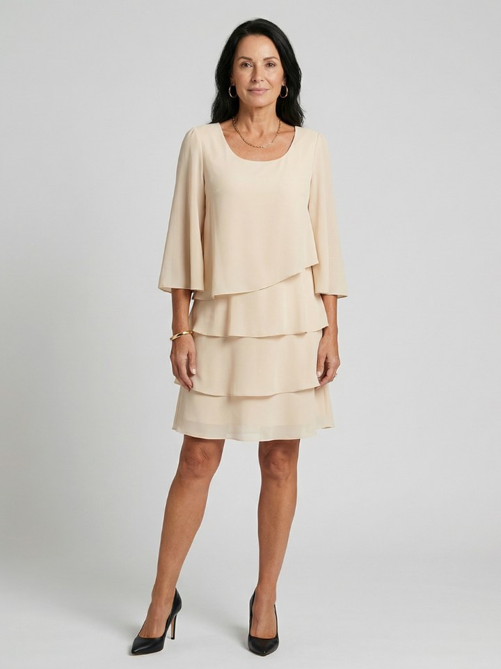 Della | Knee-Length Dress with Flared Sleeves