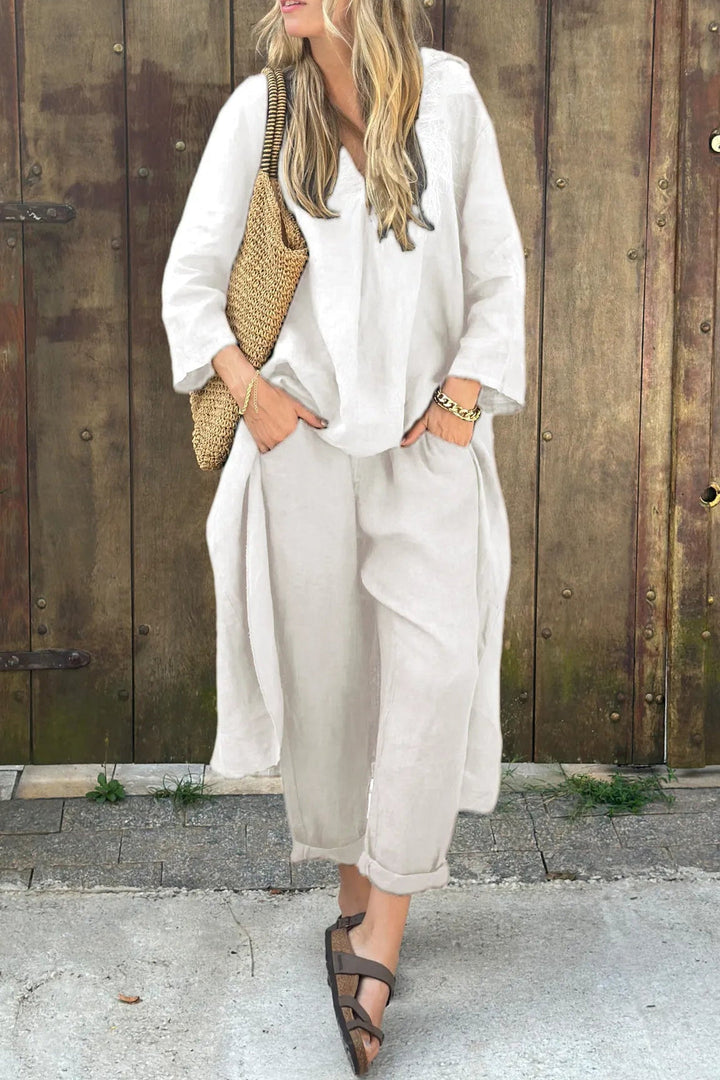 Carolyn | Chic and Comfortable Set | Coordinated Top and Relaxed-Fit Bottoms