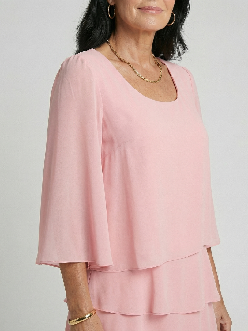 Della | Knee-Length Dress with Flared Sleeves