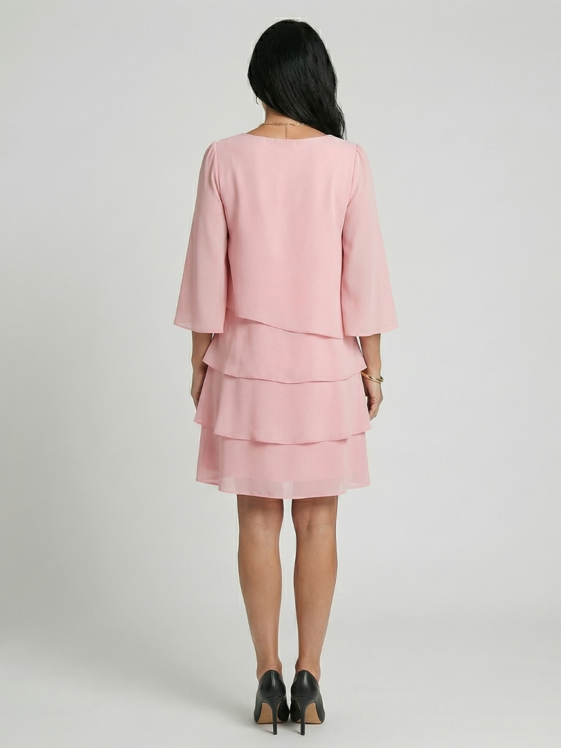 Della | Knee-Length Dress with Flared Sleeves