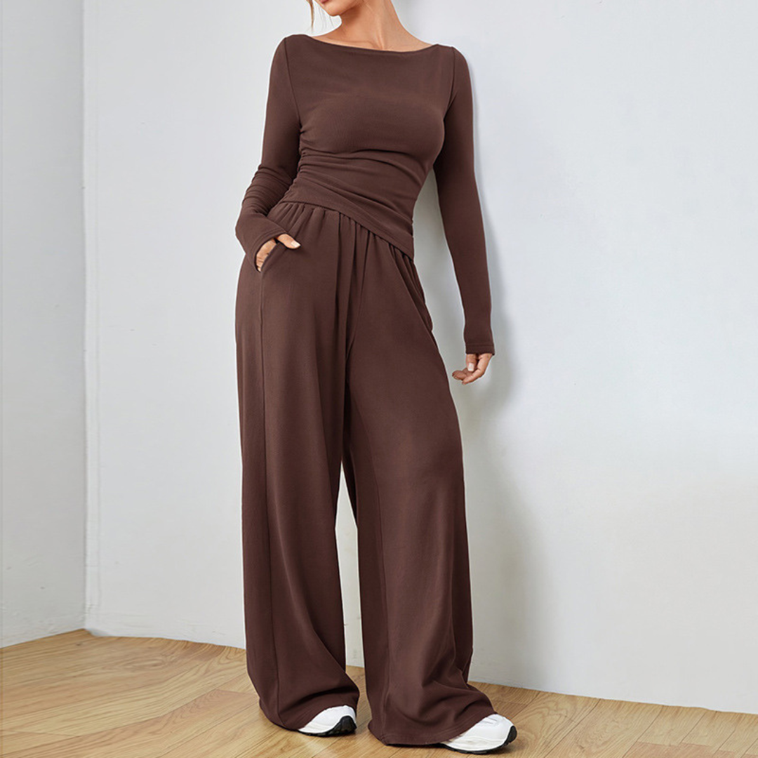 Abigail | Elegant Cozy Set | Relaxed-Fit Top and Trousers