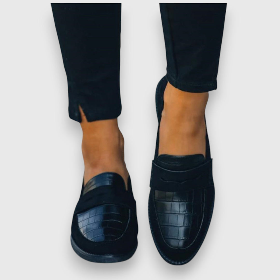 Rosalie™ – Classic Moccasins