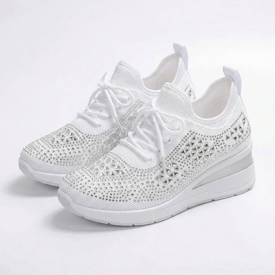 Comfortable orthopedic shoes with support