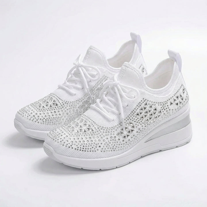 Comfortable orthopedic shoes with support