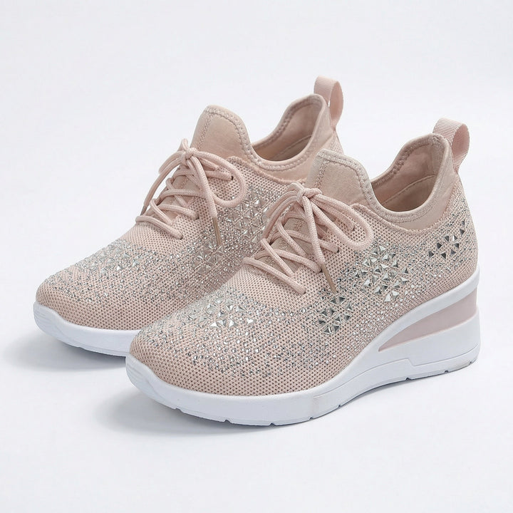 Comfortable orthopedic shoes with support