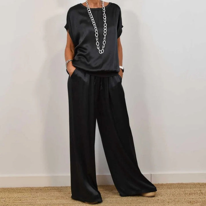 Rita | Elegant Two-Piece Set | Flowing Blouse and Wide-Leg Pants
